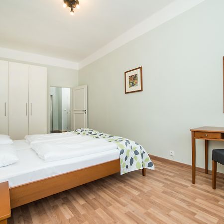 Hotel Orion Prag Dış mekan fotoğraf